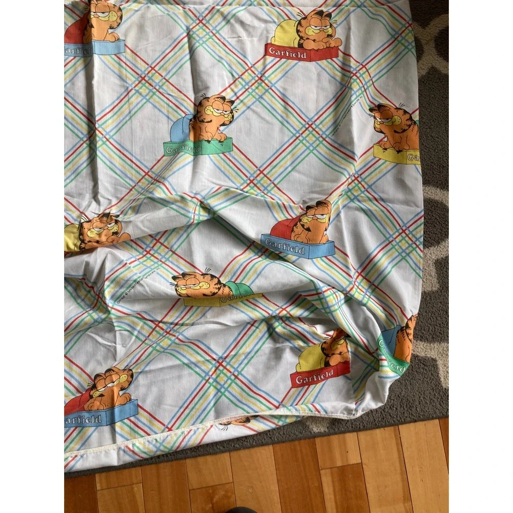 Vintage Garfield Cat Twin Flat Sheet Marlborough Rainbow Plaid Stripe USA Read‎